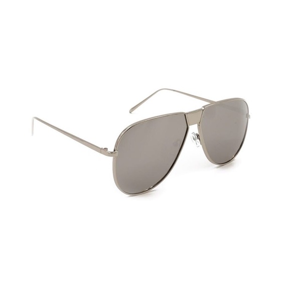 Silver Mirror Lens Oversized Sunglasses - Picture 4 of 4